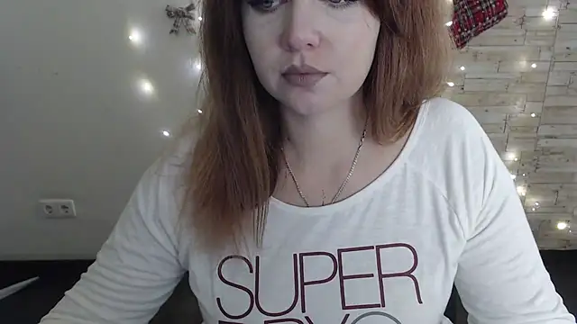 Snapshot of Lizzy_Love chatting on January 10, 12:58 pm Lizzy Love online show from January 10, 12:58 pm