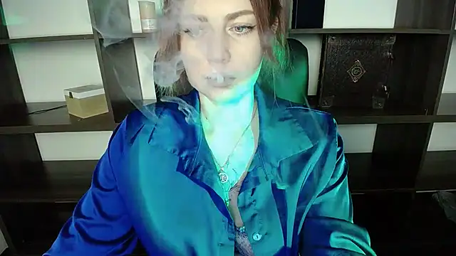 Snapshot of Lizzy_Love chatting on February 15, 2:11 pm Lizzy Love online show from February 15, 2:11 pm
