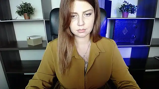Snapshot of Lizzy_Love chatting on March 14, 7:55 pm Lizzy Love online show from March 14, 7:55 pm