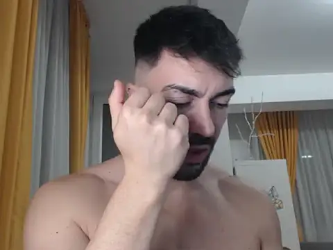 Snapshot of GoldenMark chatting on November 20, 11:37 pm GoldenMark online show from November 20, 11:37 pm