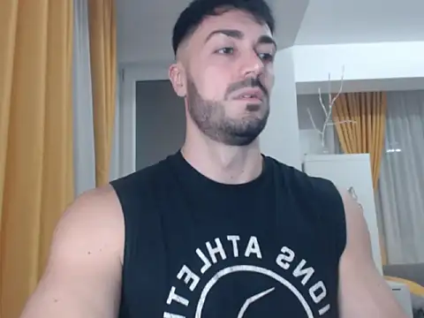 Snapshot of GoldenMark chatting on November 21, 11:25 pm GoldenMark online show from November 21, 11:25 pm