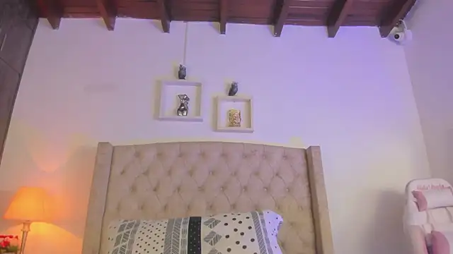 allisson m online show from January 9, 12:09 pm