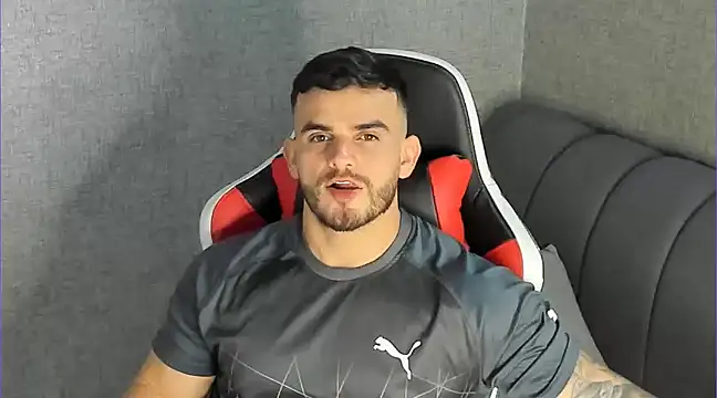 Ricardogo19 online show from January 16, 1:47 pm