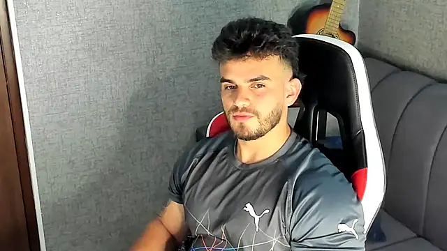 Ricardogo19 online show from September 14, 8:19 pm