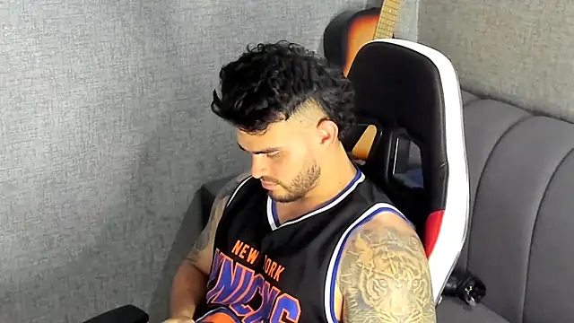 Ricardogo19 online show from October 11, 7:23 pm