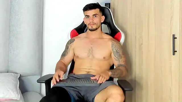 Ricardogo19 online show from June 28, 7:31 pm
