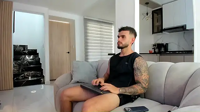 Ricardogo19 online show from July 26, 5:20 pm