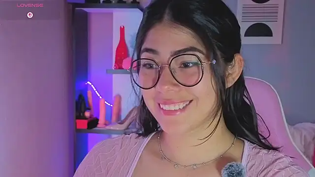 LoaLuxury online show from February 26, 4:28 pm