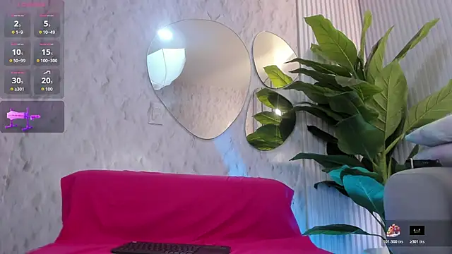 Emelyross  online show from October 23, 12:54 am