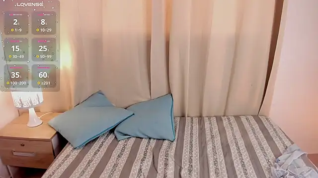 Agatha Vixen online show from January 17, 6:23 pm