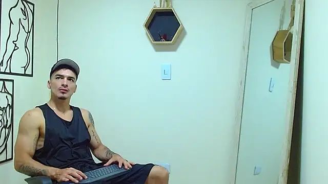 Big ValentinHunk online show from December 21, 4:58 pm