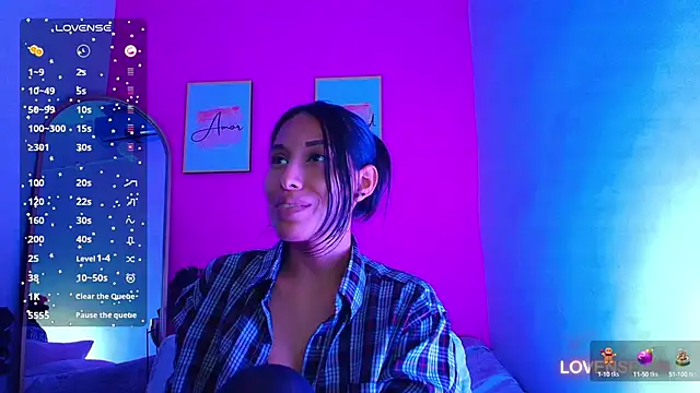 yourcuteneighbourr online show from December 10, 9:12 am