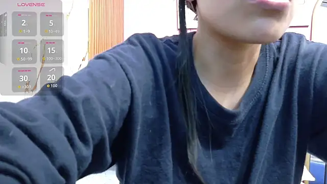 Snapshot of yourcuteneighbourr chatting on July 7, 2:58 am yourcuteneighbourr online show from July 7, 2:58 am