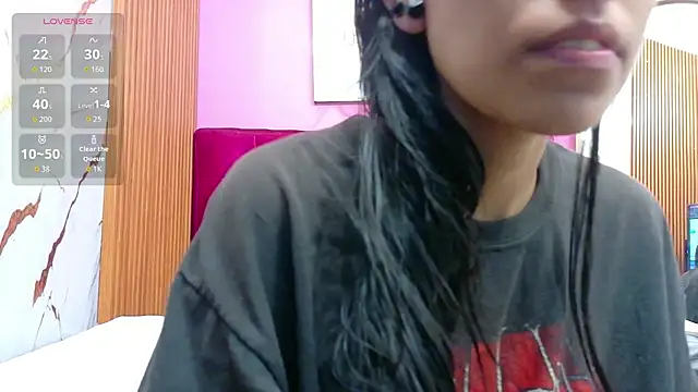 Snapshot of yourcuteneighbourr chatting on July 31, 3:06 am yourcuteneighbourr online show from July 31, 3:06 am