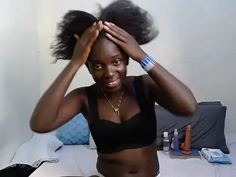 Snapshot of Tee_Raven chatting on September 16, 7:48 pm Tee Raven online show from September 16, 7:48 pm