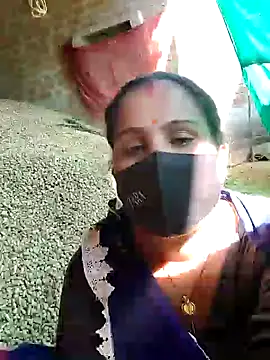 Snapshot of Hey_Ziya chatting on December 13, 7:58 am Hey Ziya online show from December 13, 7:58 am