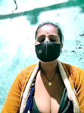 Snapshot of Hey_Ziya chatting on December 15, 9:20 pm Hey Ziya online show from December 15, 9:20 pm