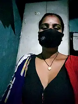 Snapshot of Hey_Ziya chatting on December 25, 7:56 pm Hey Ziya online show from December 25, 7:56 pm