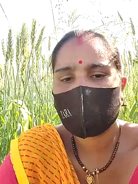 Snapshot of Hey_Ziya chatting on March 6, 10:20 am Hey Ziya online show from March 6, 10:20 am