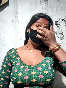 Snapshot of Hey_Ziya chatting on October 17, 10:12 pm Hey Ziya online show from October 17, 10:12 pm