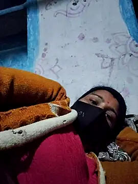 Snapshot of Hey_Ziya chatting on December 14, 10:36 pm Hey Ziya online show from December 14, 10:36 pm