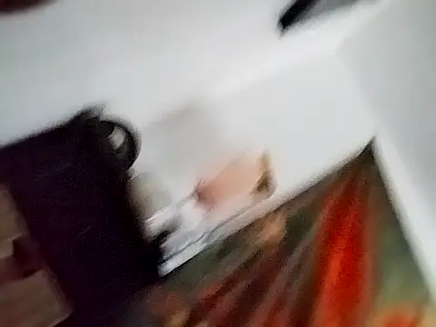 gurlnips online show from September 22, 11:29 pm