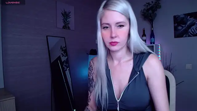 Snapshot of Mermaid_N chatting on January 23, 4:52 am Mermaid N online show from January 23, 4:52 am