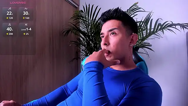 Alan greek 1 online show from October 13, 9:15 pm