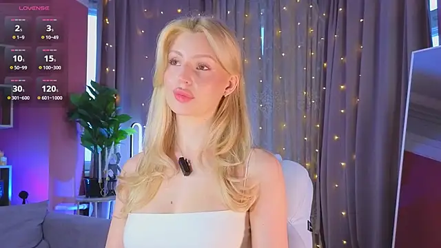 Snapshot of Grace_Gordon chatting on February 4, 4:51 am Grace Gordon online show from February 4, 4:51 am