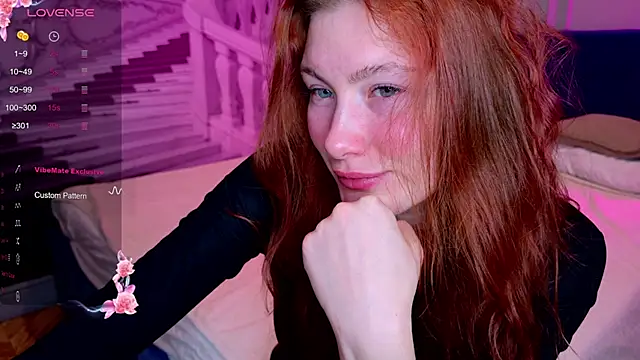 Liv Fay online show from December 19, 1:40 pm