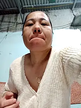 Queen 18200 online show from March 17, 9:29 pm