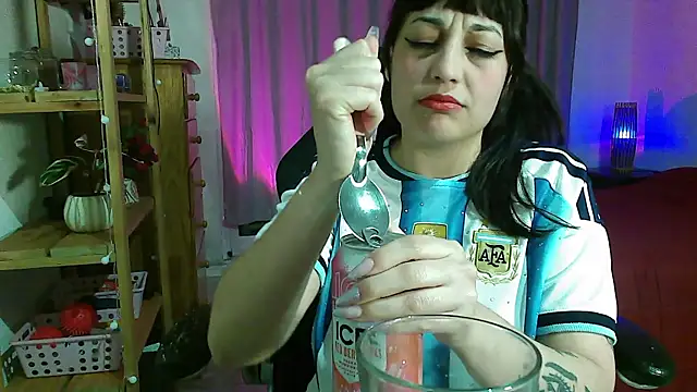 Belu bunny online show from June 10, 4:01 am