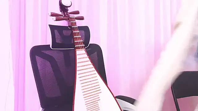 ---MIA--- online show from November 11, 2:17 pm