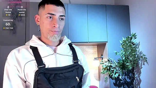 DrakeNeumann online show from September 22, 3:41 am