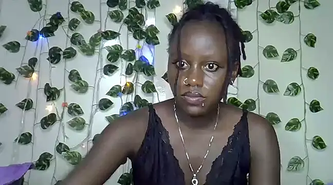 sexybree  online show from December 23, 10:33 pm