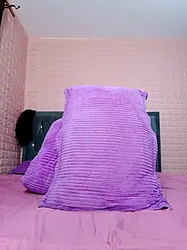 sexybree  online show from May 12, 1:58 am