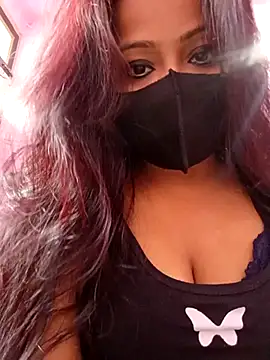 Snapshot of Palak22 chatting on February 18, 9:21 am Palak22 online show from February 18, 9:21 am