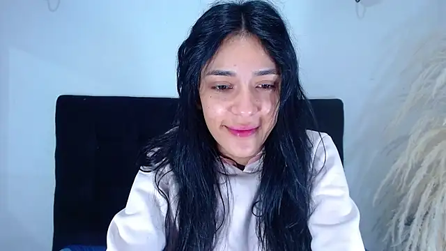 srta luciana online show from June 12, 12:04 pm