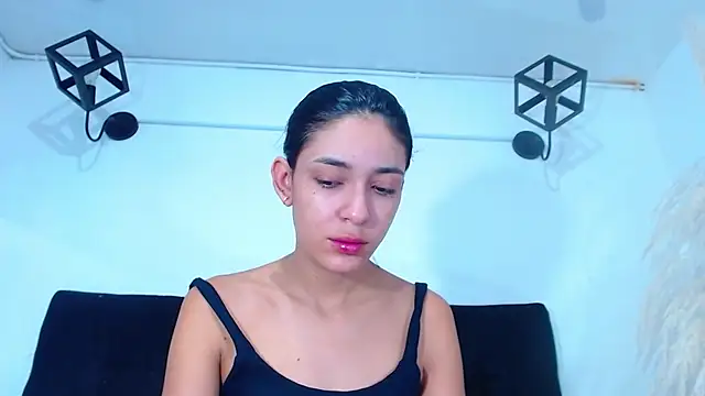 srta luciana online show from June 13, 12:14 pm