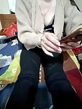 Hotpussy3ox online show from February 10, 9:47 pm