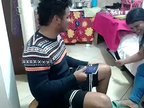 Boycuriousxxx online show from December 14, 3:47 pm