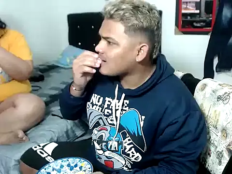 Boycuriousxxx online show from October 22, 11:10 am