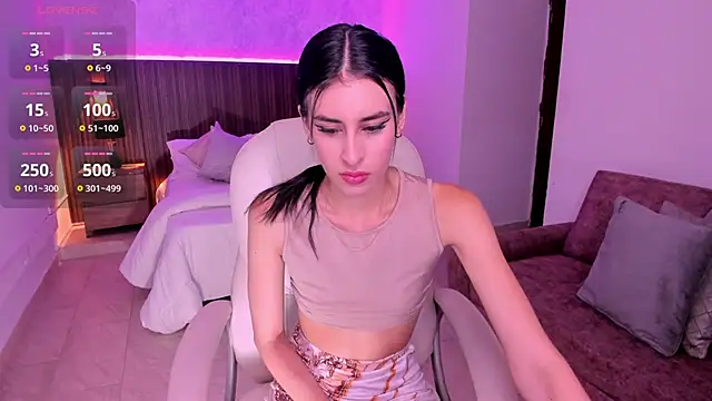 karlaa james online show from September 20, 11:00 am