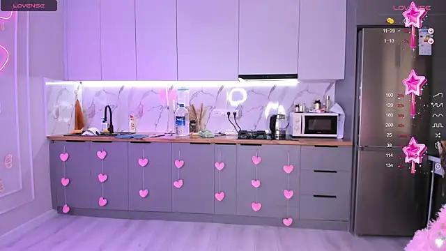 carpe diemmm online show from December 2, 3:04 am