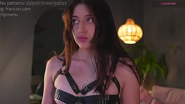 eimy22 online show from March 17, 10:28 pm