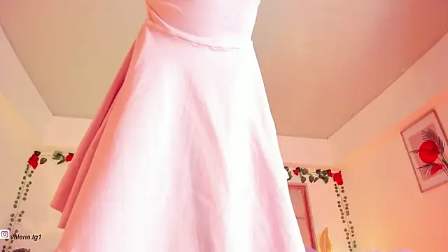 Snapshot of Valeria_Thompson1 chatting on May 16, 1:32 pm Valeria Thompson1 online show from May 16, 1:32 pm
