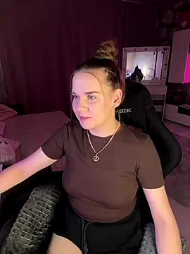 Lexi noah online show from November 8, 9:35 pm