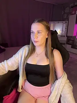 Snapshot of Lexi_noah chatting on February 12, 9:10 pm Lexi noah online show from February 12, 9:10 pm