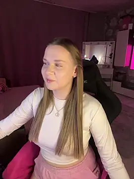 Snapshot of Lexi_noah chatting on March 17, 8:45 pm Lexi noah online show from March 17, 8:45 pm