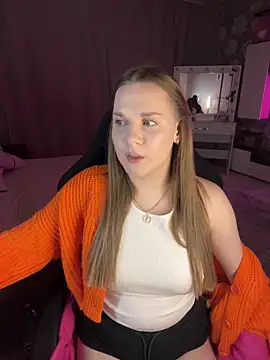 Snapshot of Lexi_noah chatting on March 19, 9:30 pm Lexi noah online show from March 19, 9:30 pm